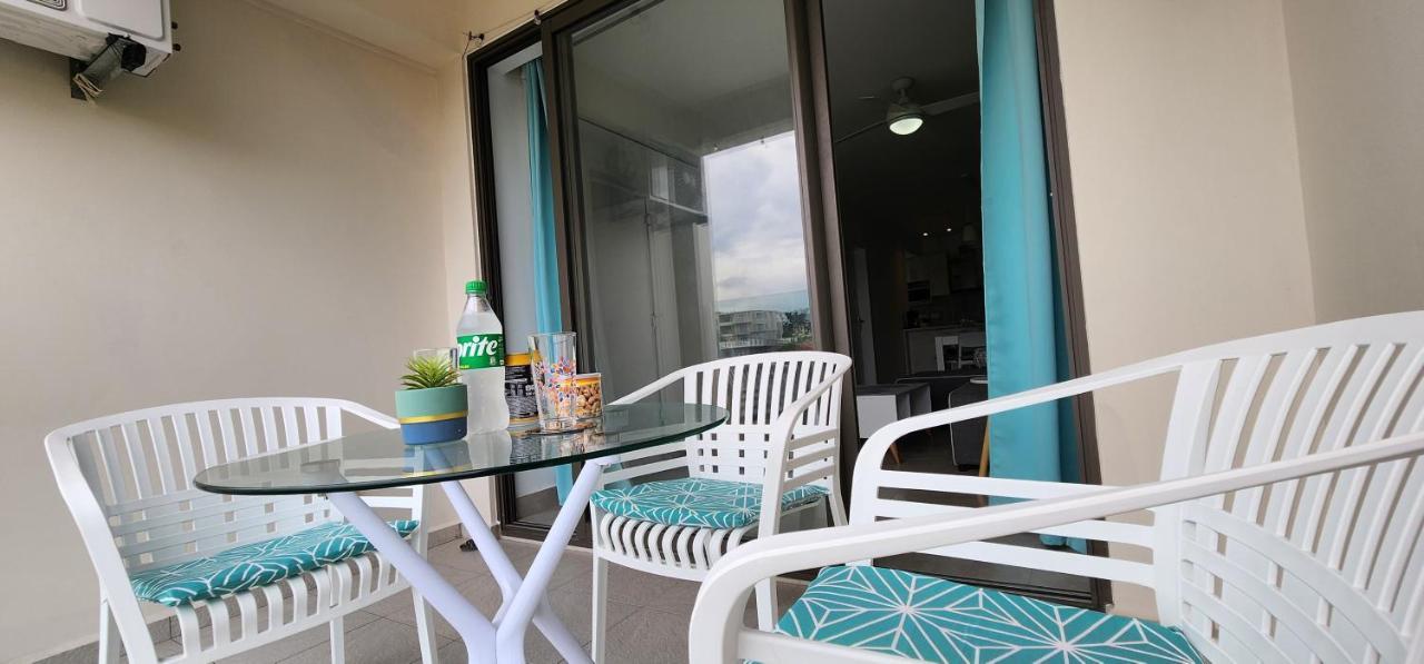 Sandstone Luxury 2 Bedroom Apartment With Lift And Common Pool Flic en Flac Luaran gambar